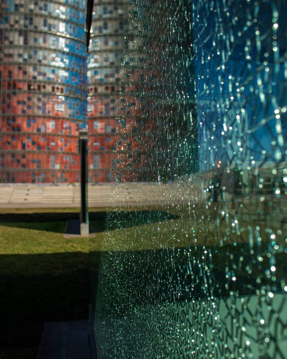 Glass in Barcelona.png